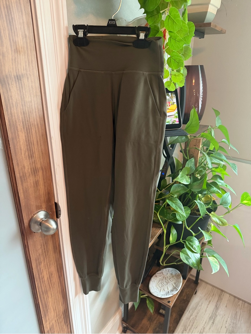 lululemon athletica Olive Green High-Rise Joggers